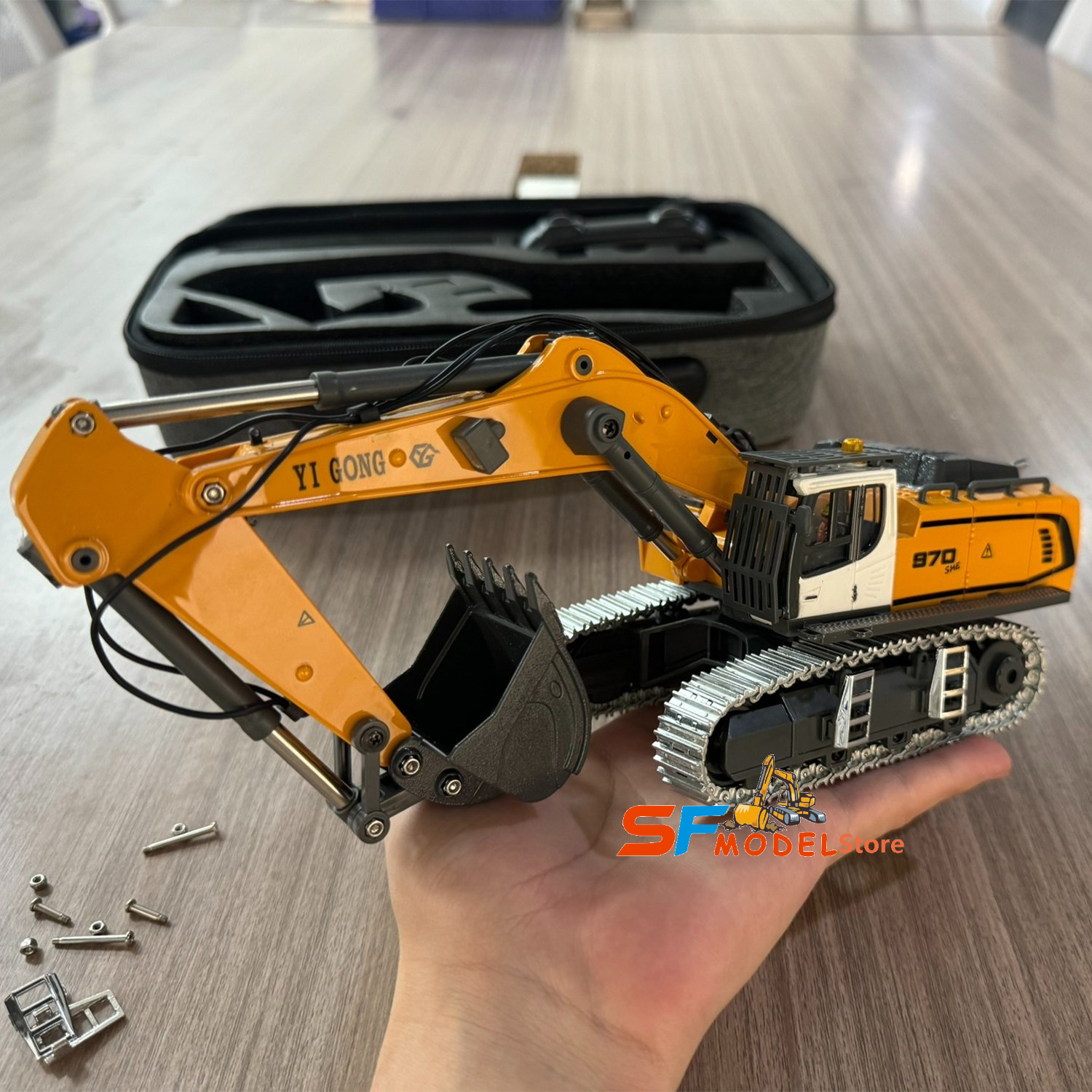 Mini Excavator 1/50 970 Electr - огляд і ціна Model Kit Excavator