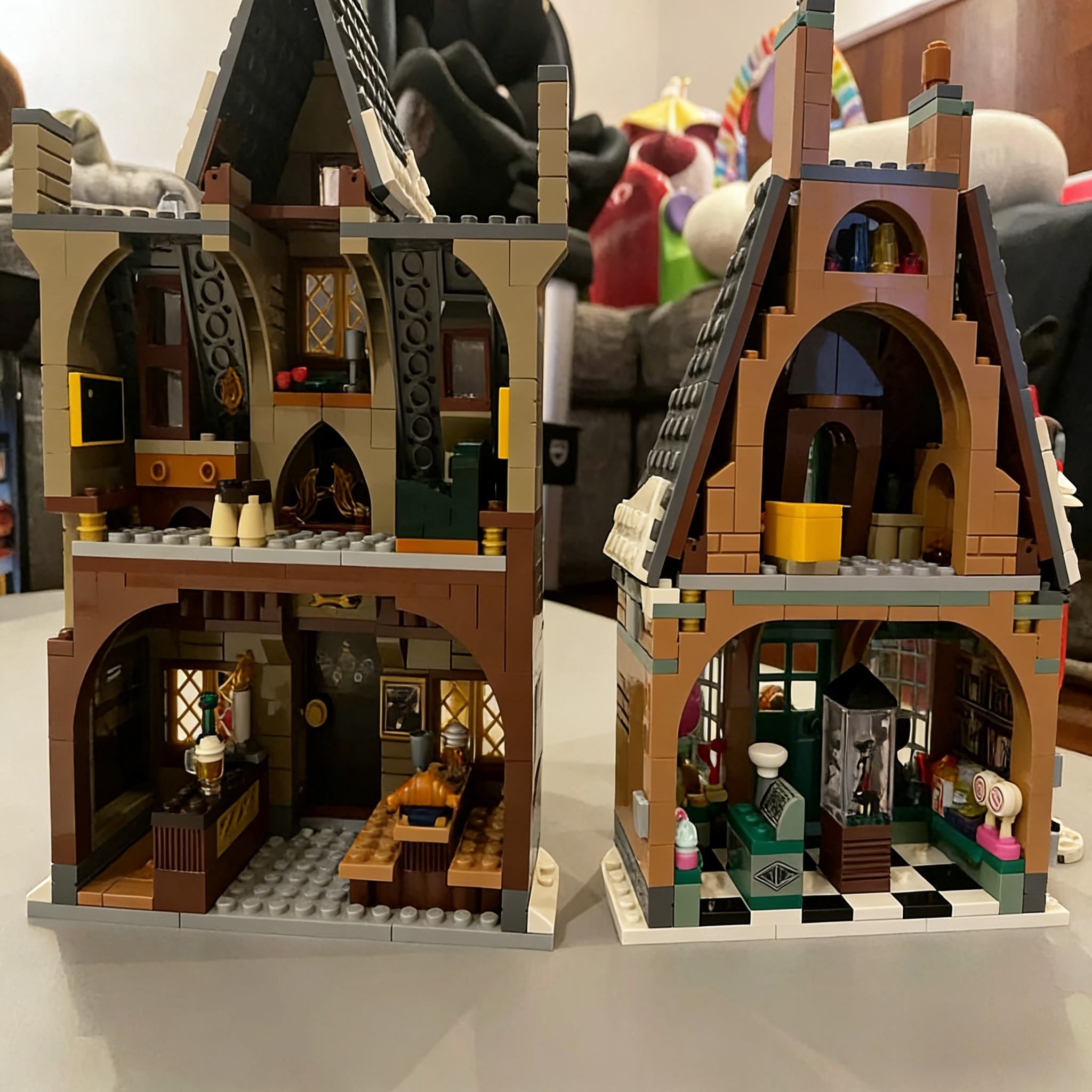 Magical Magic Village Model 76 - огляд і ціна Model Kit Lego