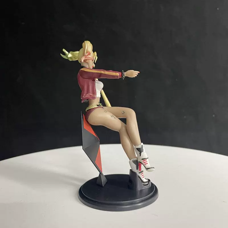 11cm Suicide Squad Harley Quin - огляд і ціна Model Kit Harley Quinn
