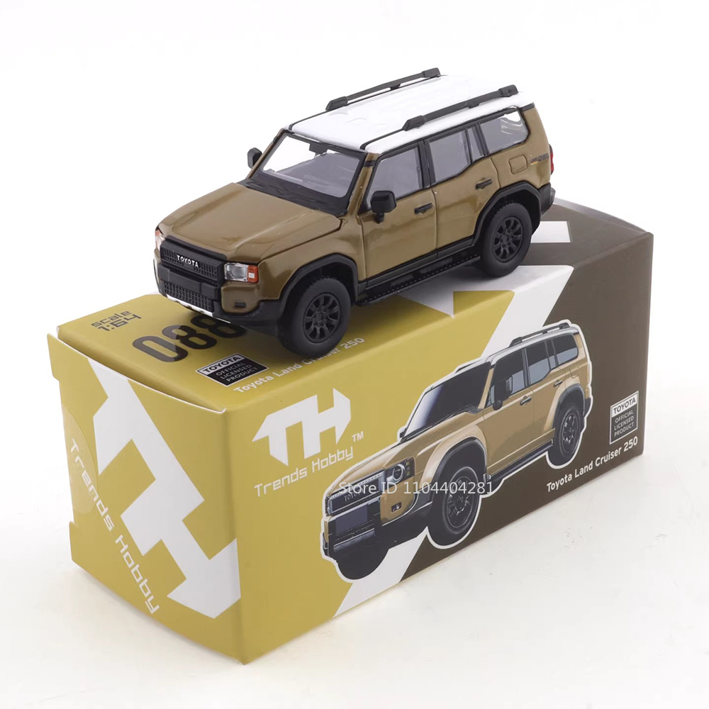 1:64 Toyota Land Cruiser 250 P - огляд і ціна Model Kit F1