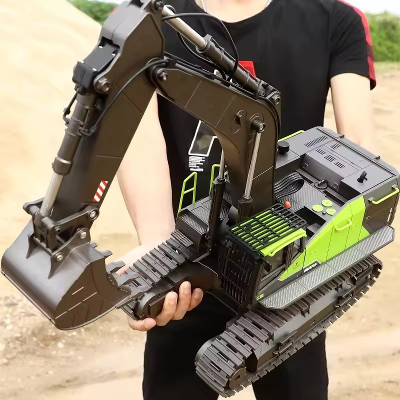 2.4g Remote Control 1：14 Huina - огляд і ціна Model Kit Excavator