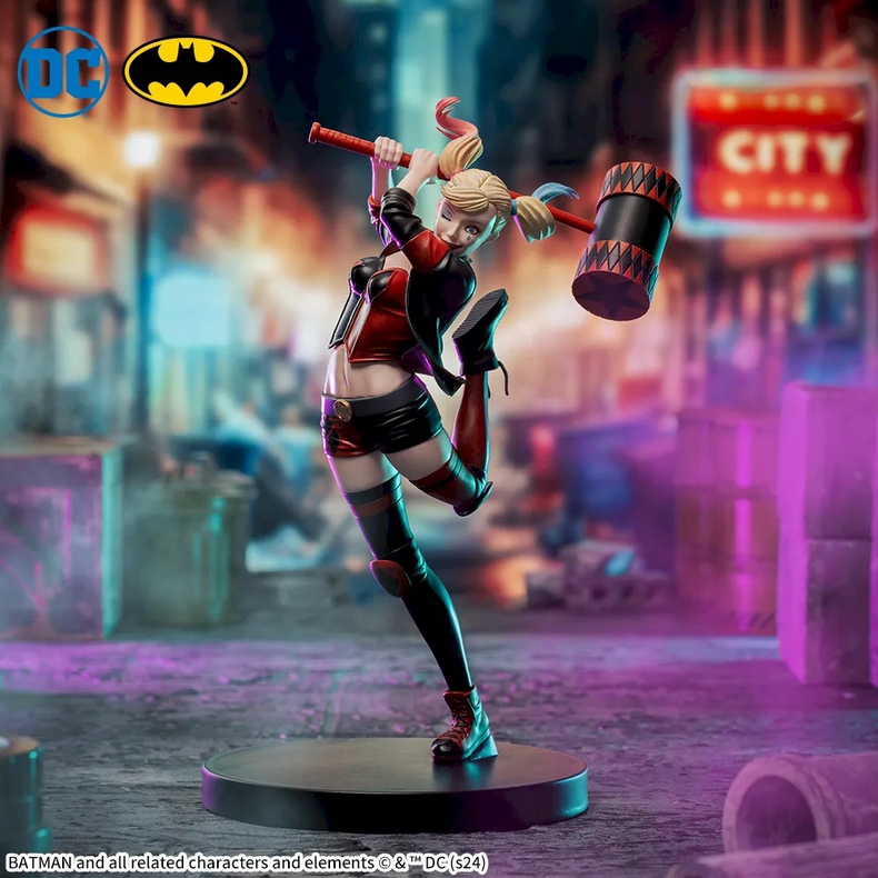 Harleen Quinzel Action Figure  - огляд і ціна Model Kit Harley Quinn