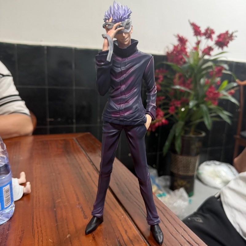 Jujutsu Kaisen Satoru Gojo GK  - огляд і ціна Model Kit Jujutsu Kaisen